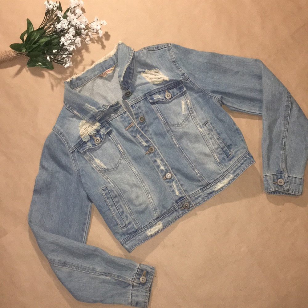 XL distressed cropped Jean Jacket